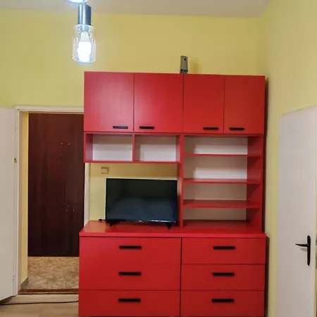 Centar Trivanovic Sa Jednom Sobom *