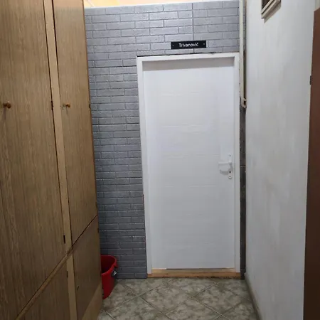 Centar Trivanovic Sa Jednom Sobom
