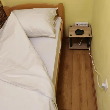 Centar Trivanovic Sa Jednom Sobom Apartmán *