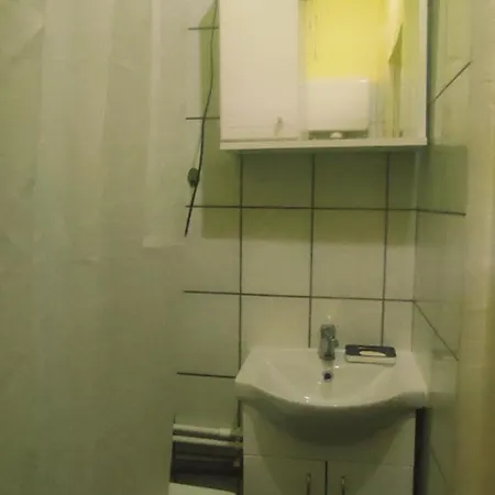 Centar Trivanovic Sa Velikom I Malom Sobom Apartman *