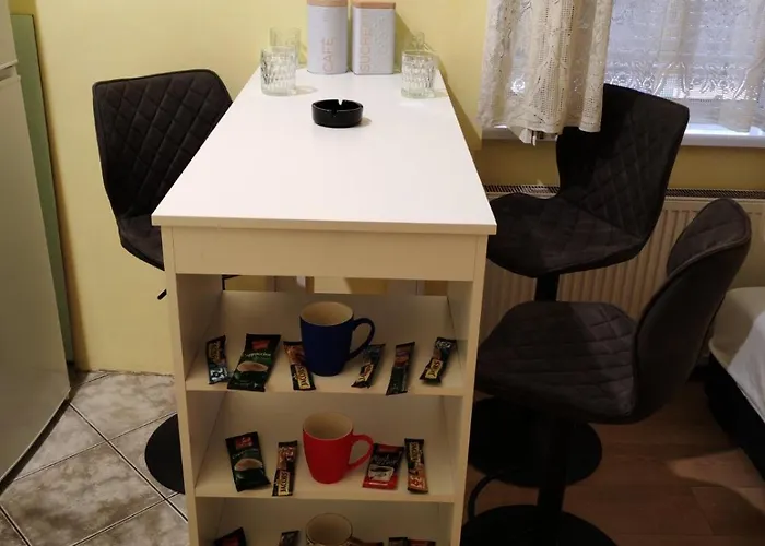 Centar Trivanovic Sa Velikom I Malom Sobom Apartman *