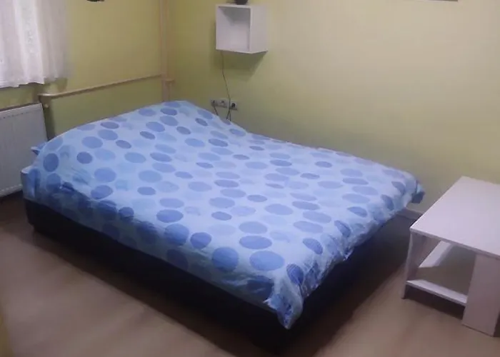 Apartman Centar Trivanovic Sa Velikom I Malom Sobom *