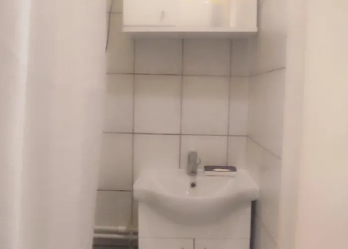 Centar Trivanovic Sa Velikom I Malom Sobom * Novi Sad